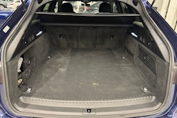 Sininen Audi A6 2021 kuva 38.