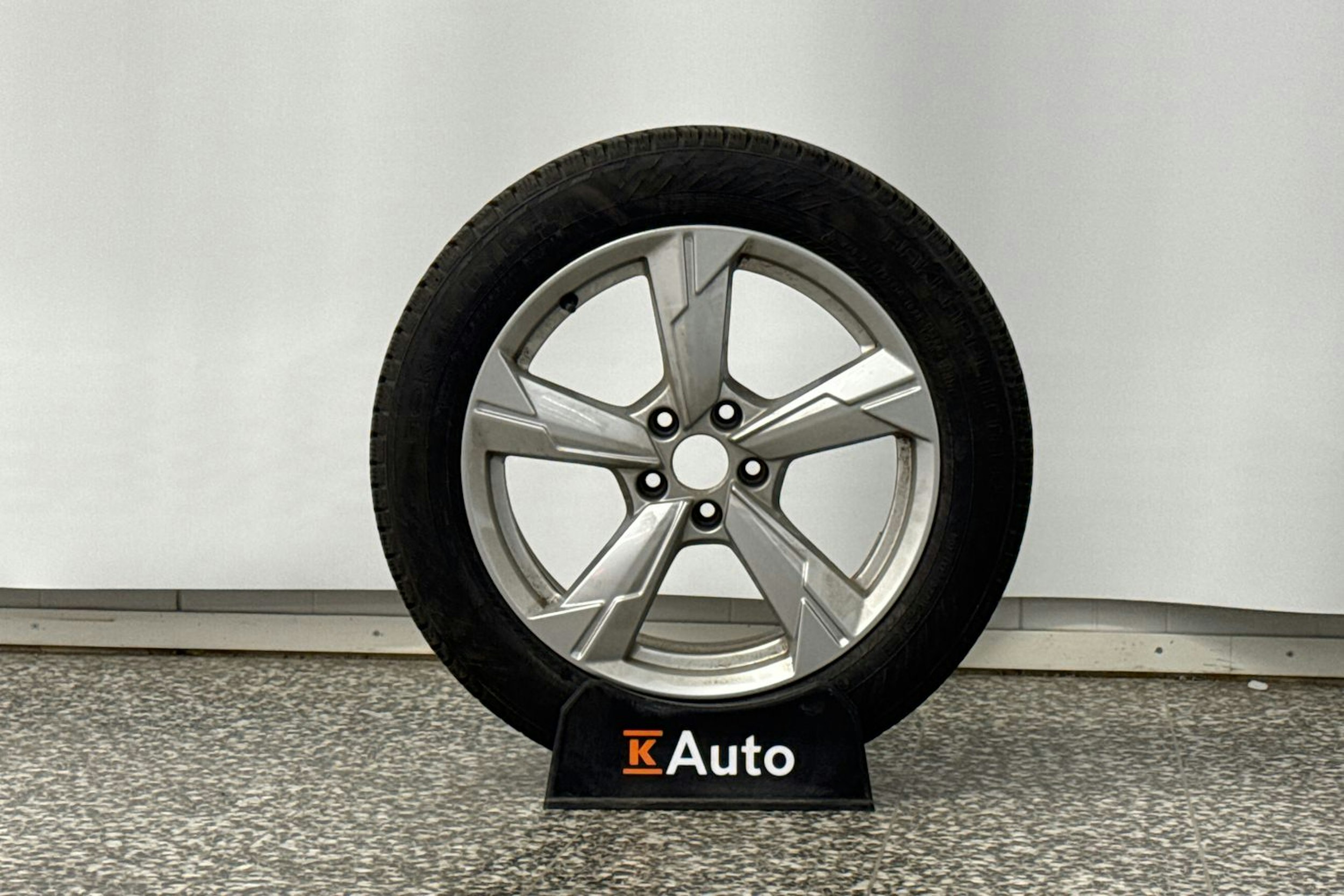 Sininen Audi A6 2021 kuva 42.