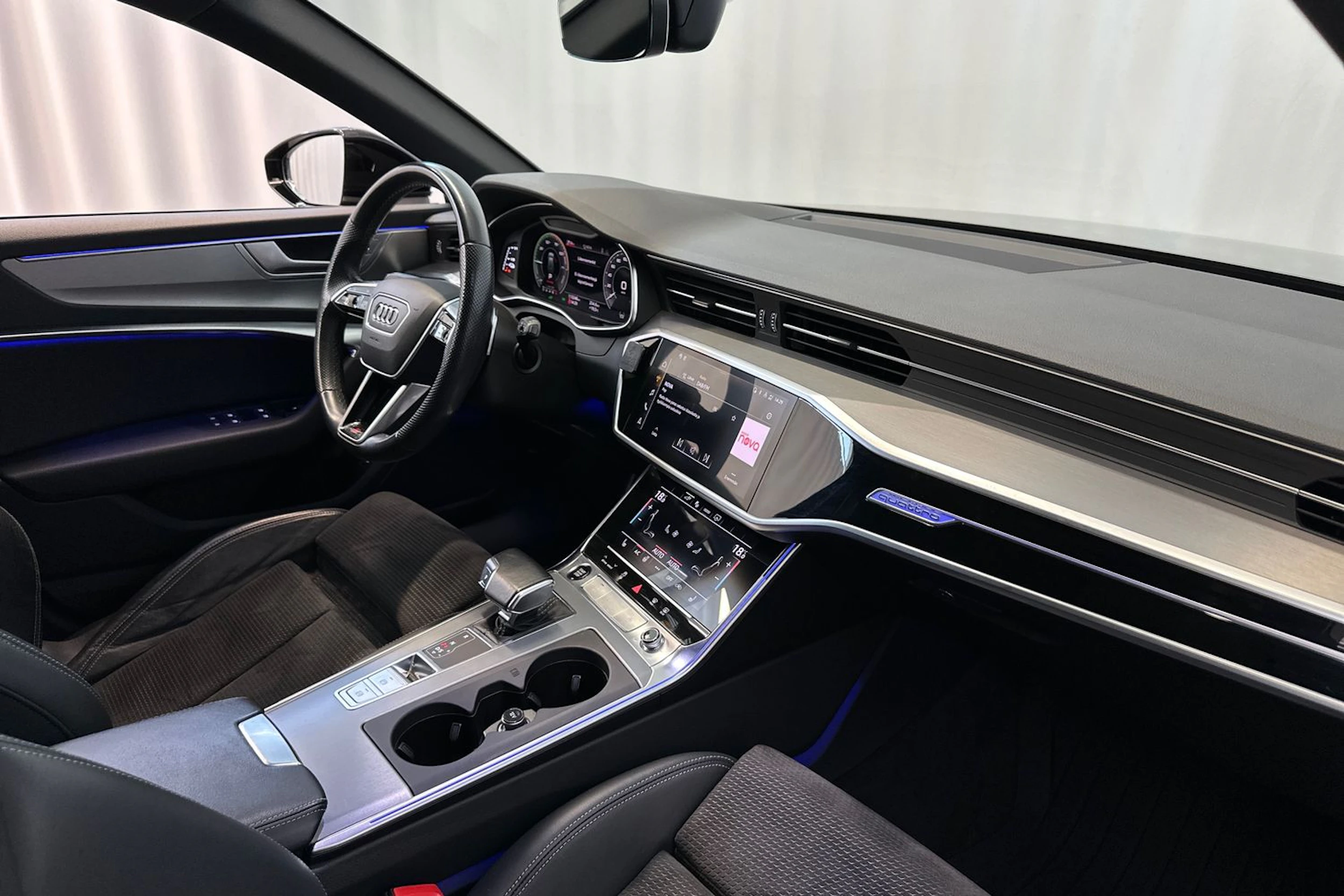 harmaa Audi A6 2021 kuva 12.