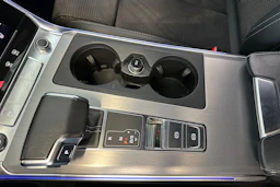 harmaa Audi A6 2021 kuva 24.