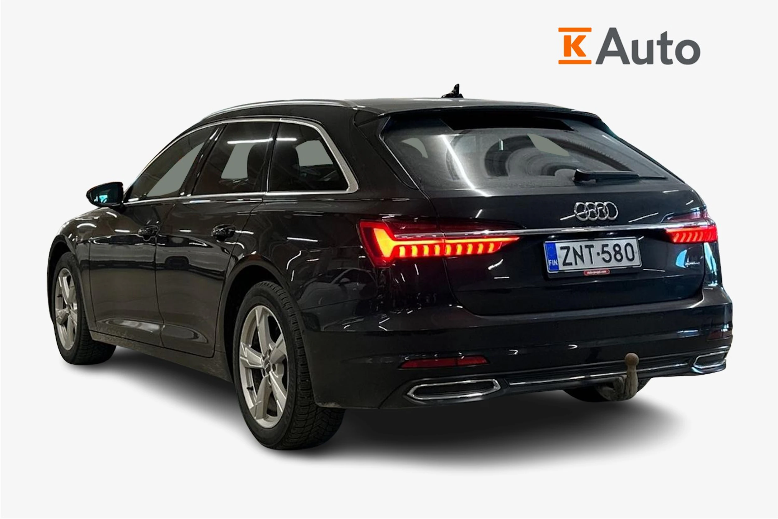musta Audi A6 2021 kuva 2.