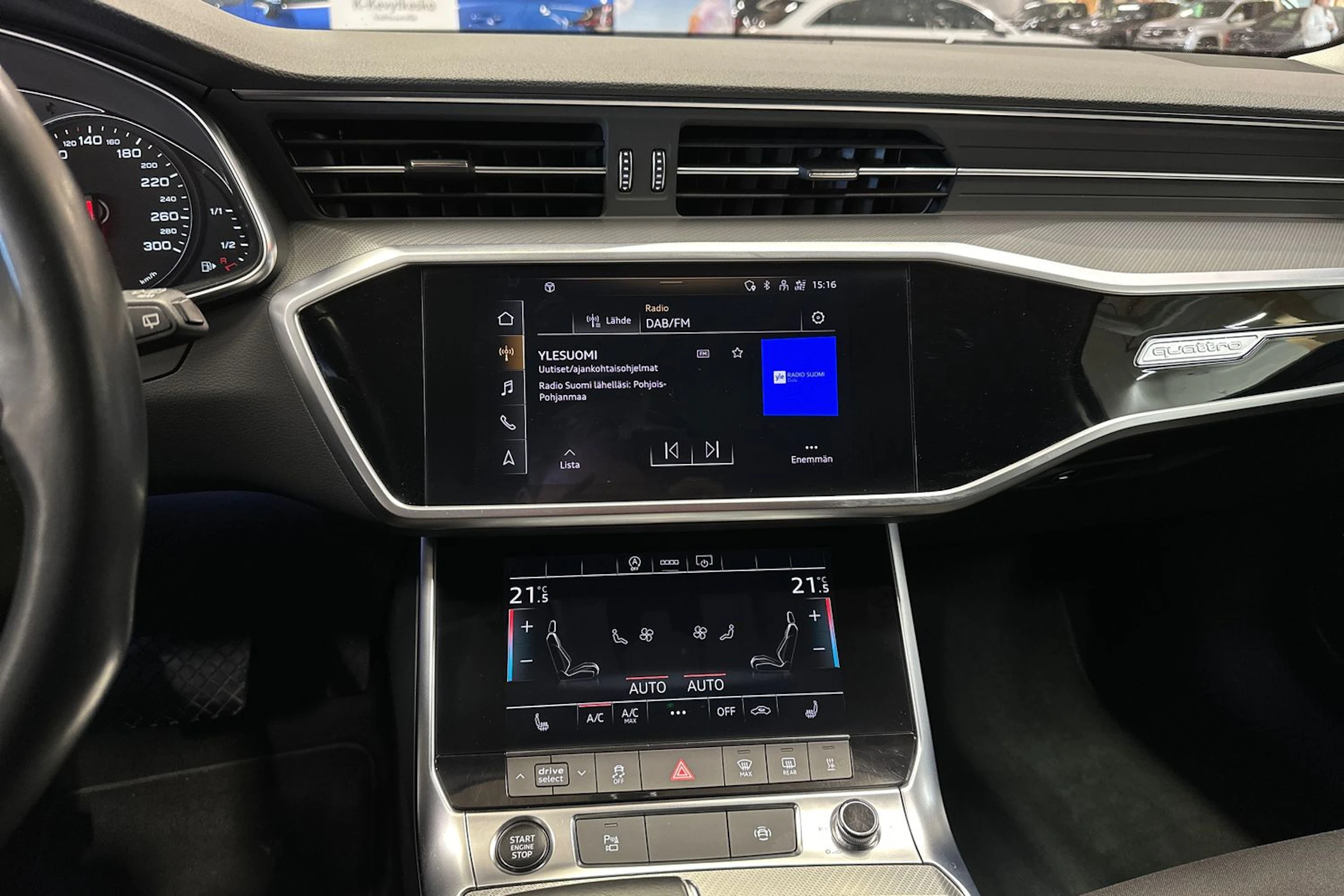 musta Audi A6 2021 kuva 24.
