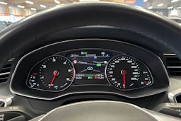 musta Audi A6 2021 kuva 28.