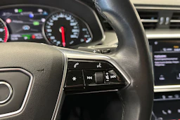 musta Audi A6 2021 kuva 30.