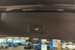 musta Audi A6 2021 kuva 36.