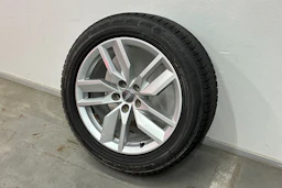 met. harmaa Audi A6 2021 kuva 10.