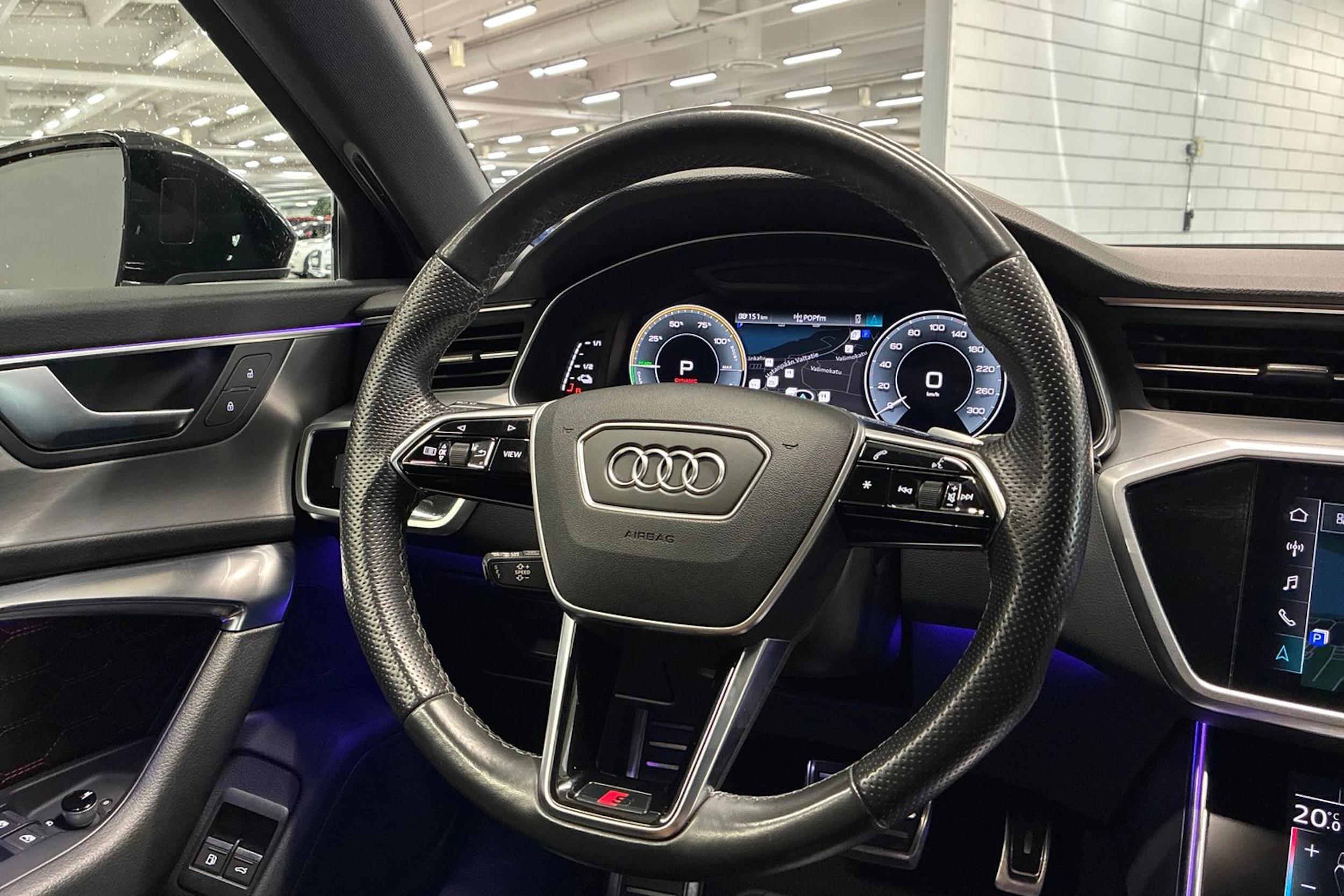met. harmaa Audi A6 2021 kuva 12.