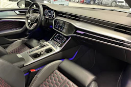met. harmaa Audi A6 2021 kuva 35.