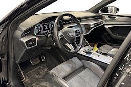 musta Audi A6 2021 kuva 3.