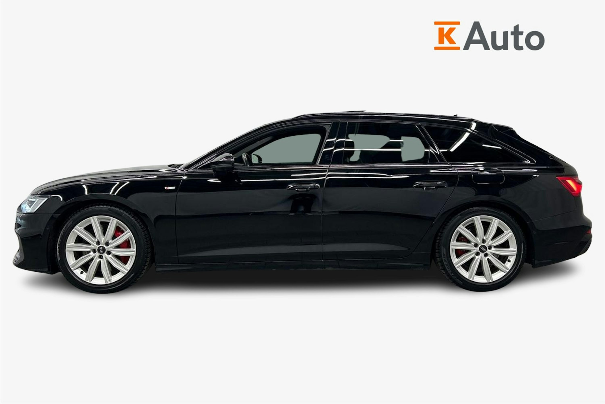 musta Audi A6 2022 kuva 6.