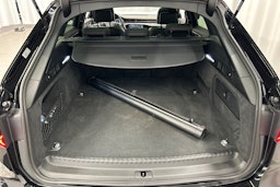 musta Audi A6 2022 kuva 16.