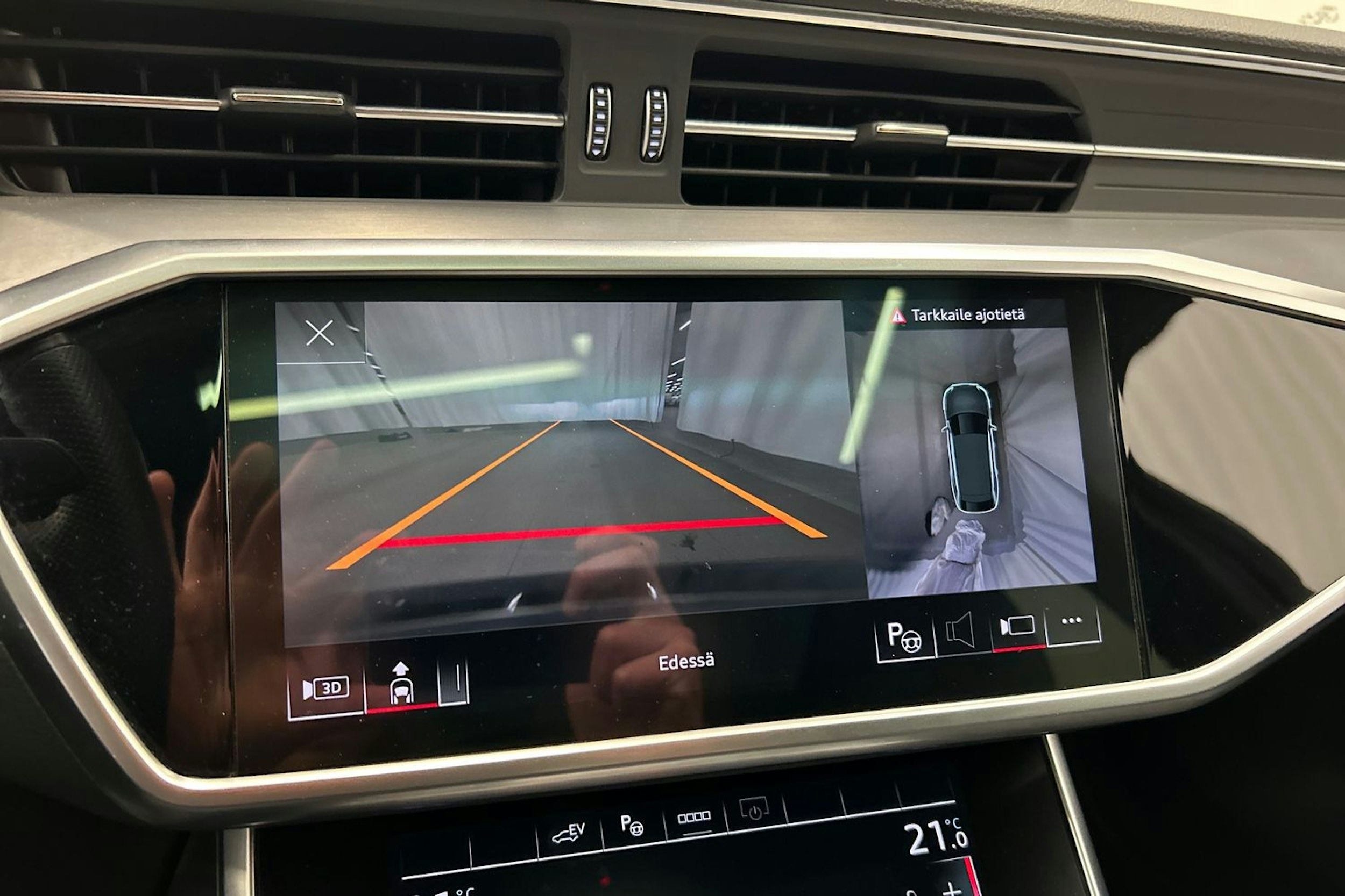 musta Audi A6 2022 kuva 24.