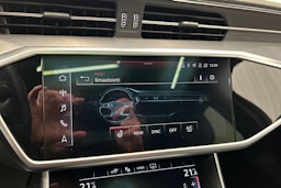 musta Audi A6 2022 kuva 26.