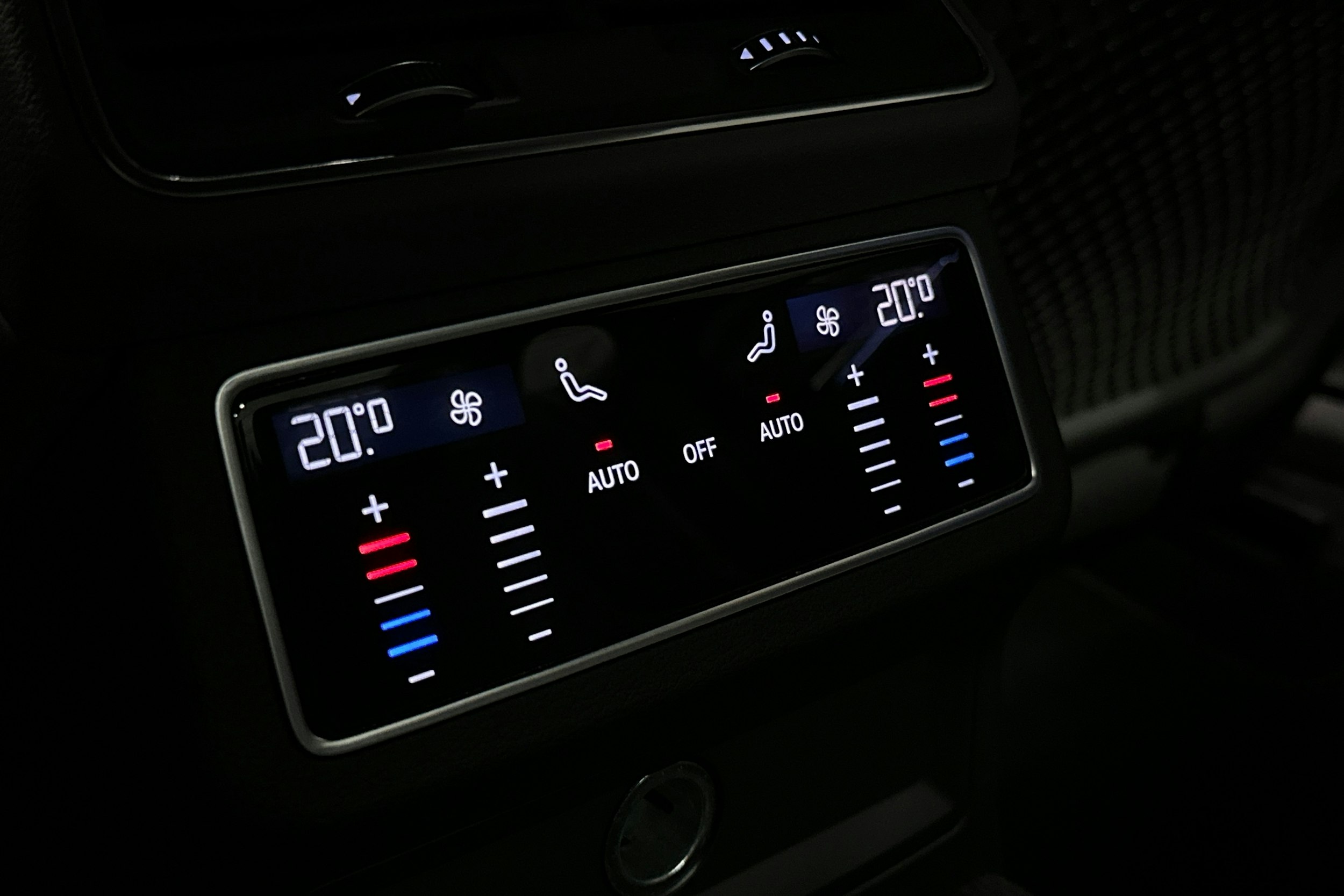 harmaa Audi A6 2022 kuva 15.