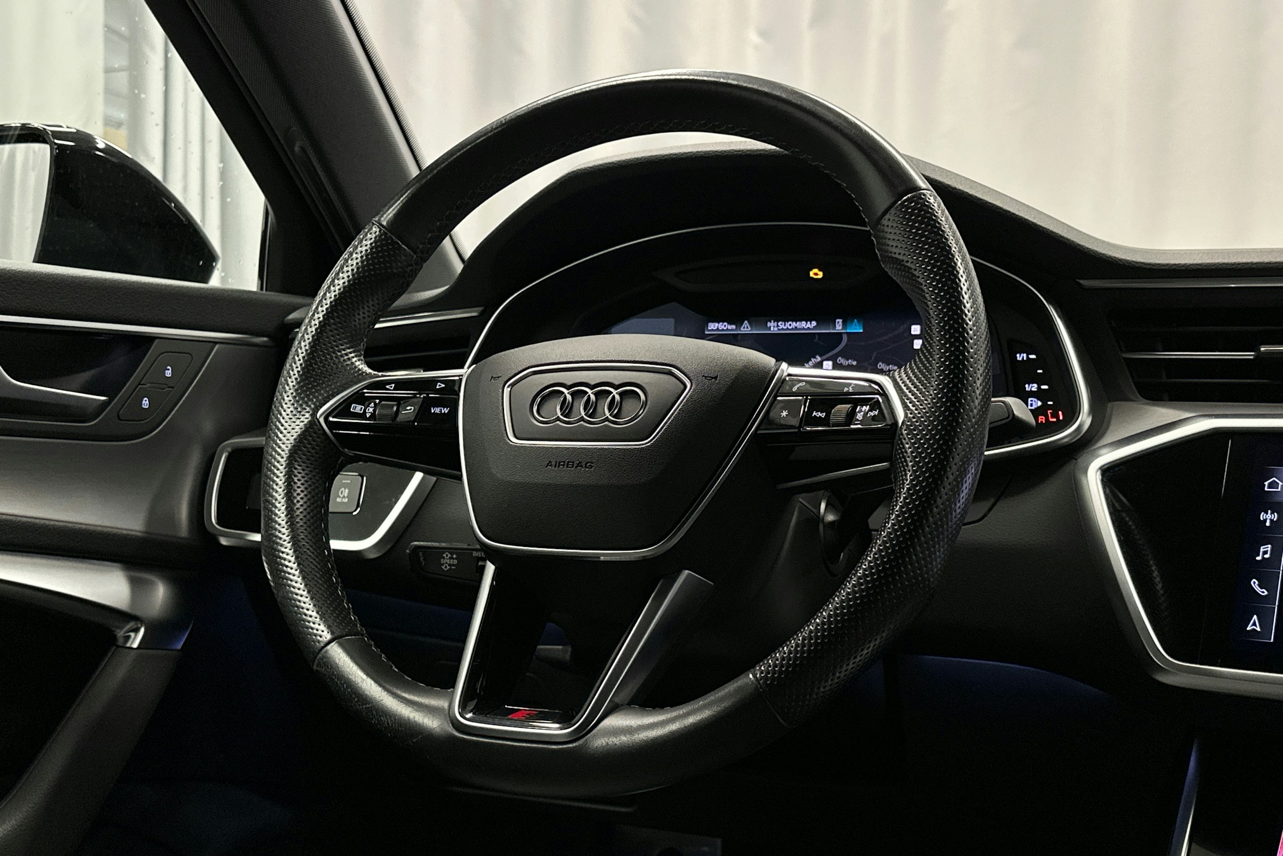 harmaa Audi A6 2022 kuva 17.