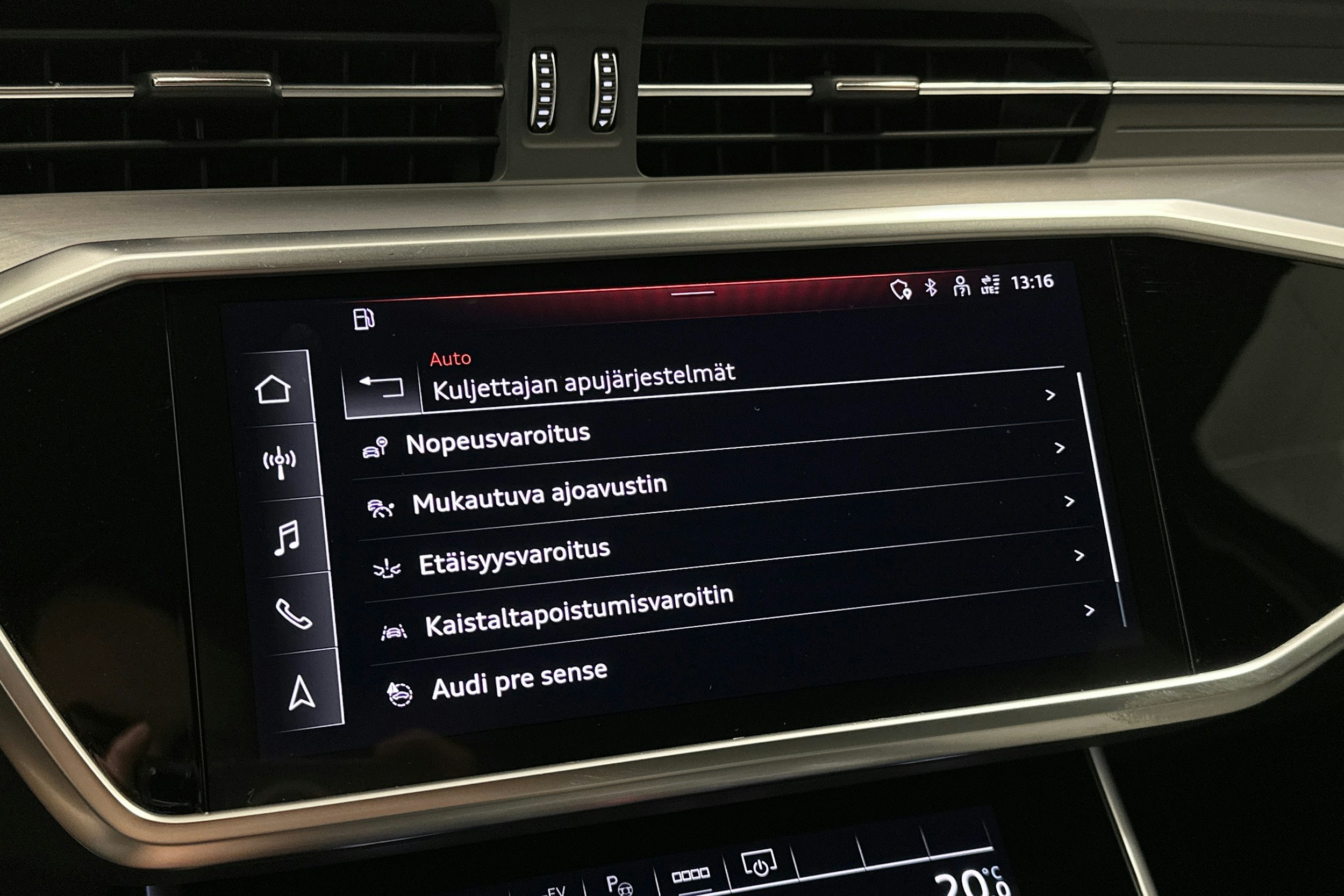 harmaa Audi A6 2022 kuva 26.