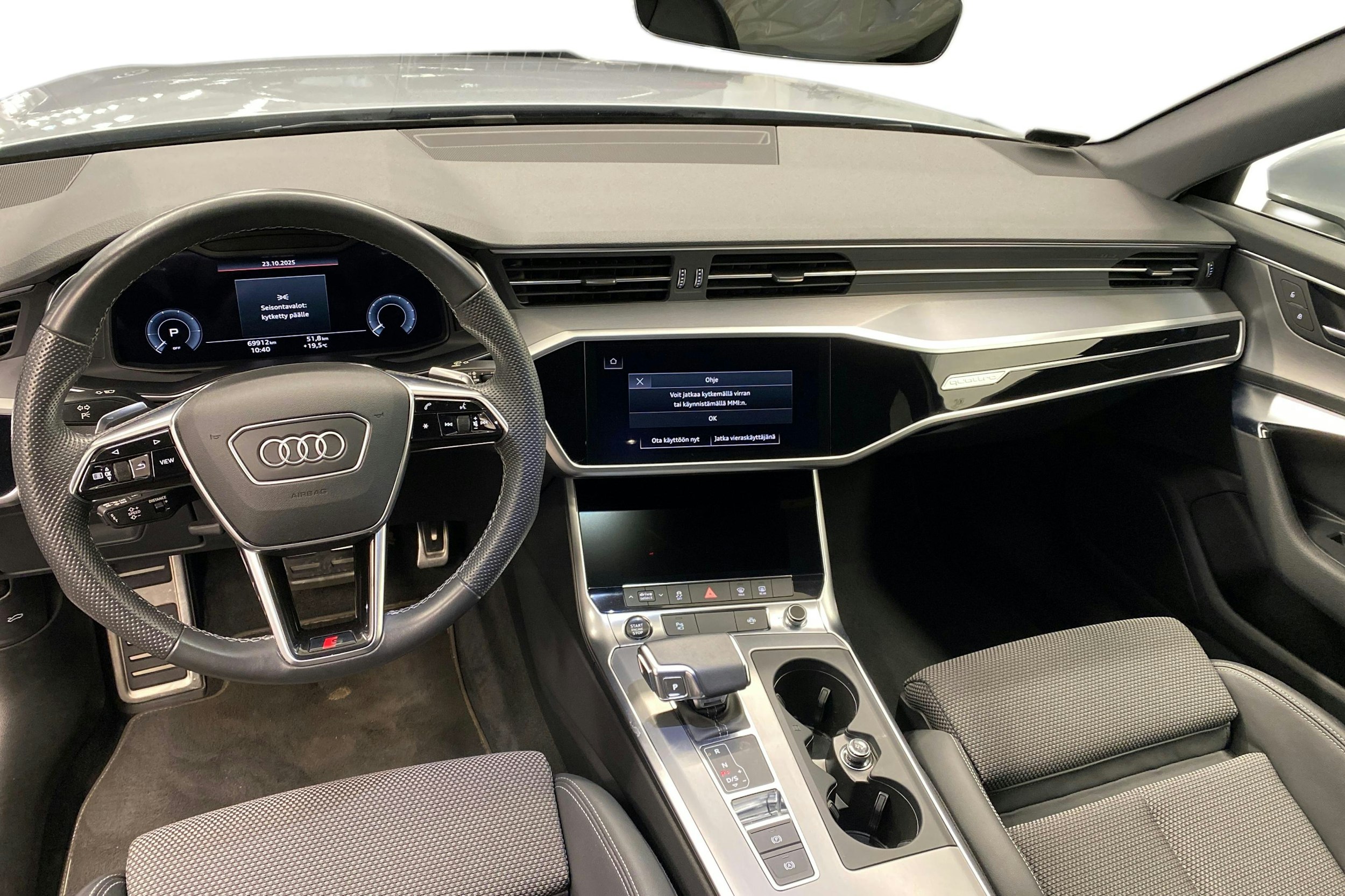 Hopea Audi A6 2021 kuva 9.