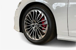 valkoinen Audi A6 2022 kuva 9.