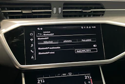 valkoinen Audi A6 2022 kuva 18.