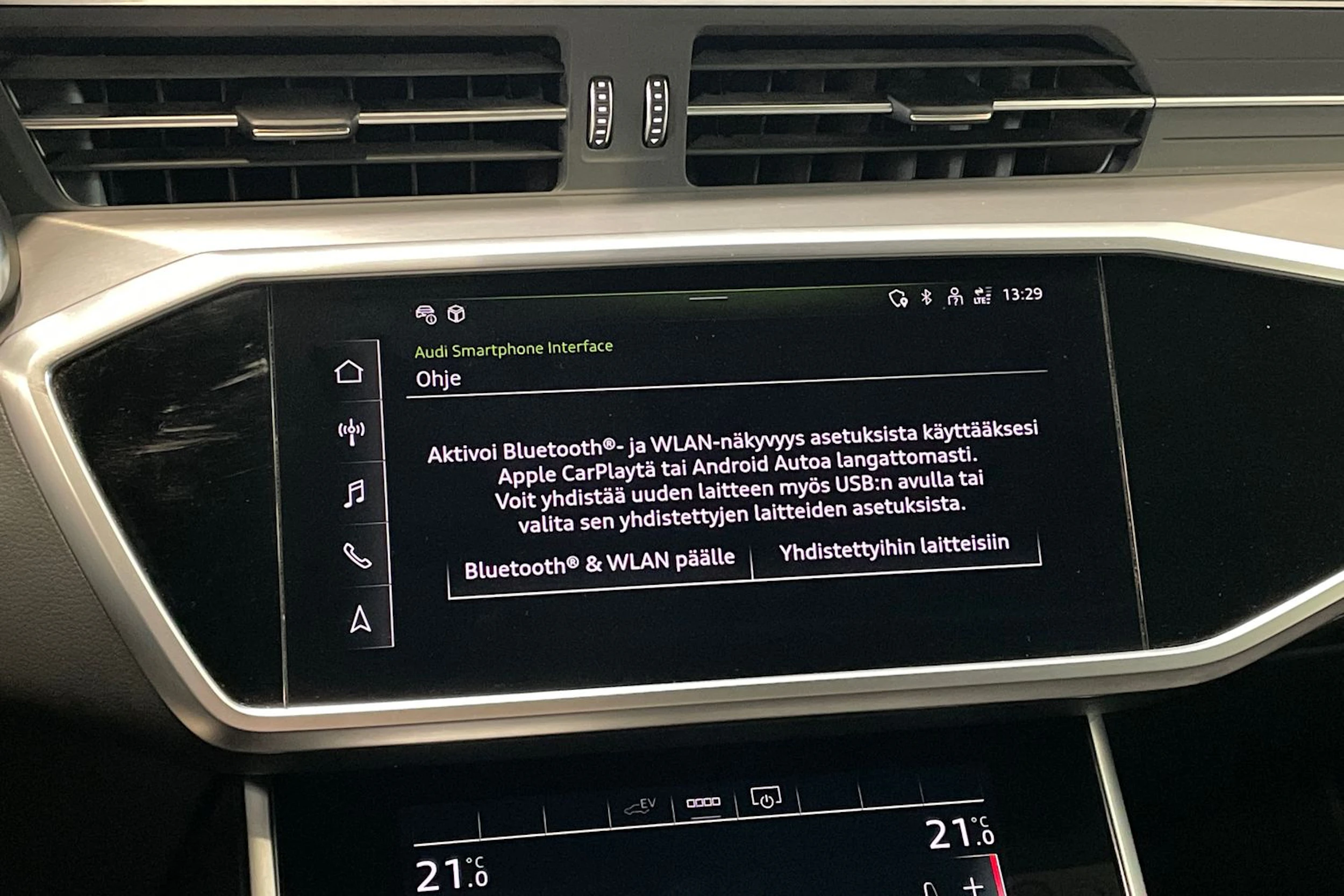 valkoinen Audi A6 2022 kuva 19.