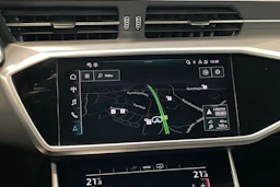 valkoinen Audi A6 2022 kuva 22.