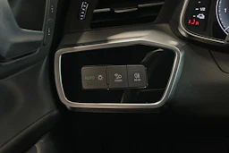 valkoinen Audi A6 2022 kuva 27.