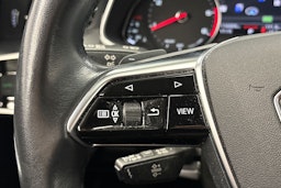 musta Audi A6 2022 kuva 19.