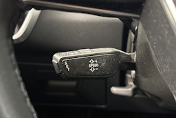 musta Audi A6 2022 kuva 21.