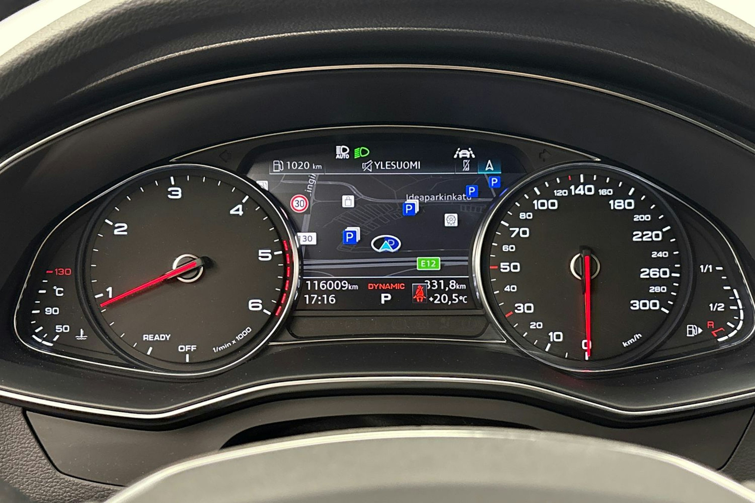 musta Audi A6 2022 kuva 22.