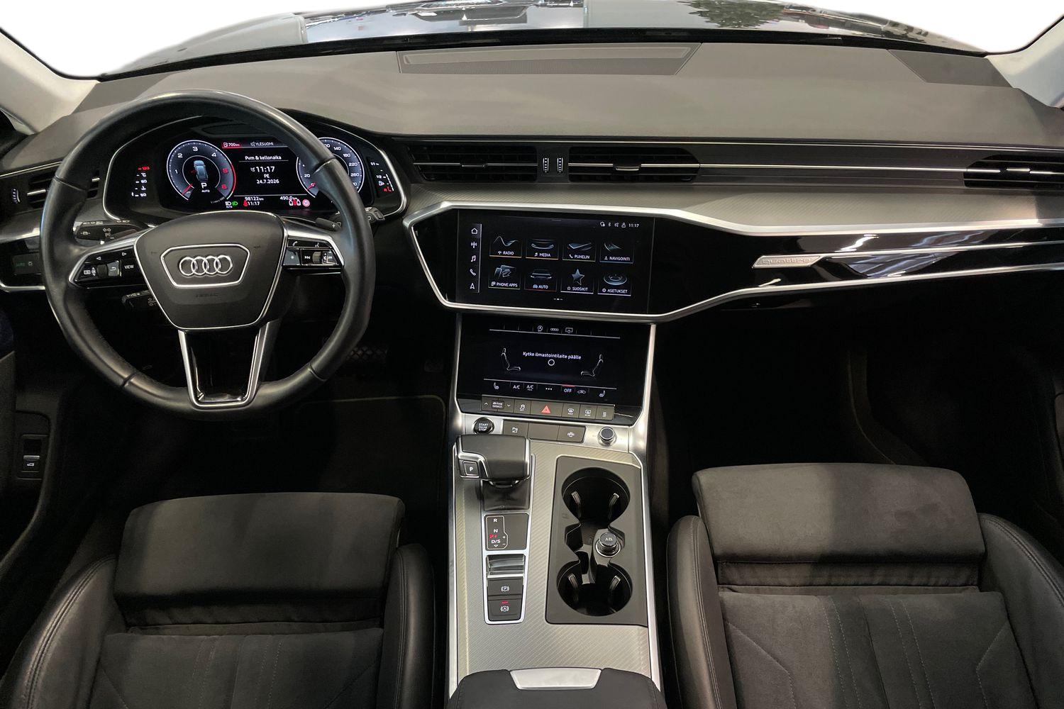 Audi A6 2022, photo 7/28