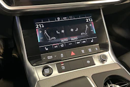 musta Audi A6 2022 kuva 11.