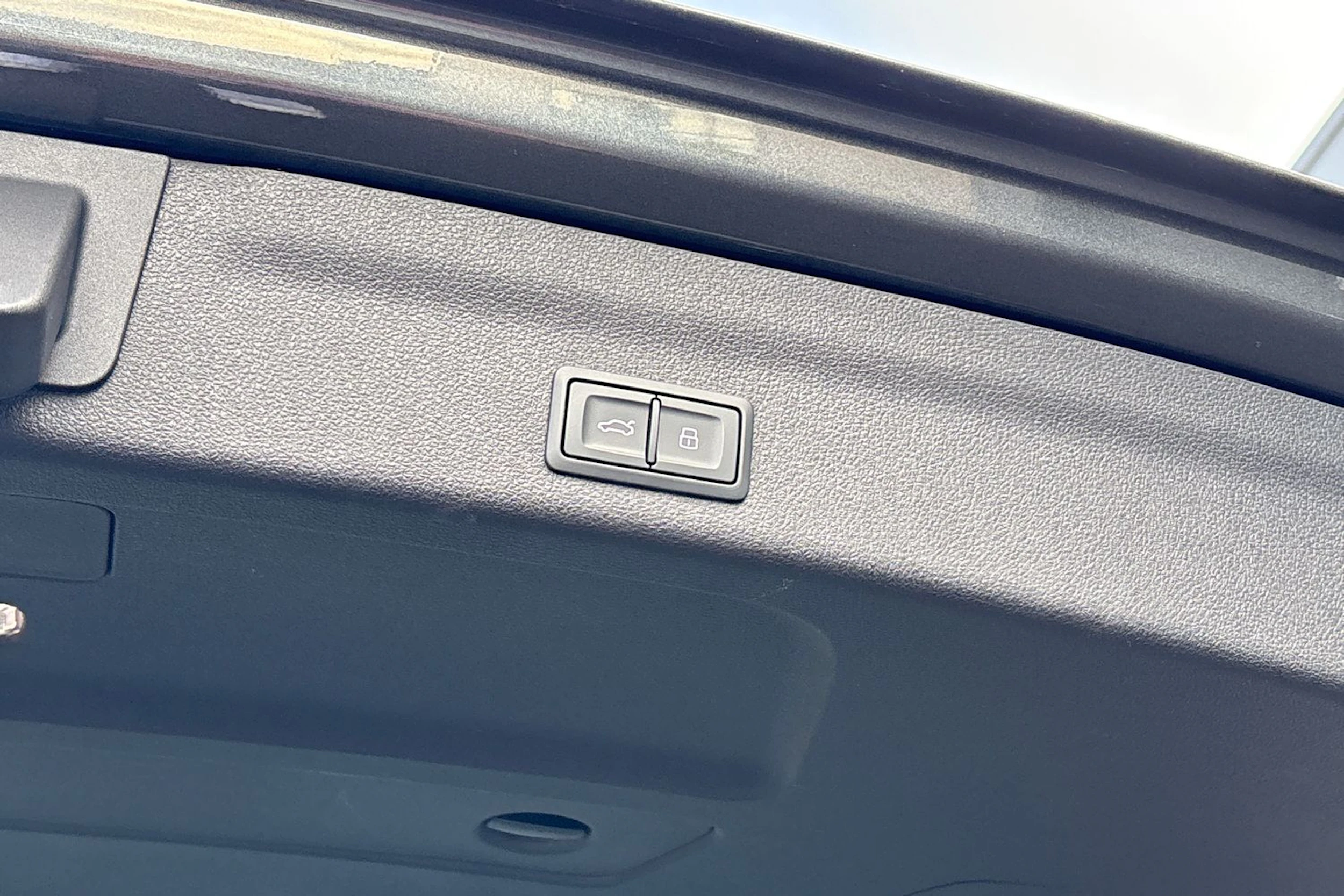 met. harmaa Audi A6 2023 kuva 7.