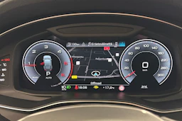 musta Audi A6 2022 kuva 11.