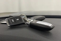 musta Audi A6 2022 kuva 28.