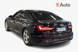 musta Audi A6 2022 kuva 2.