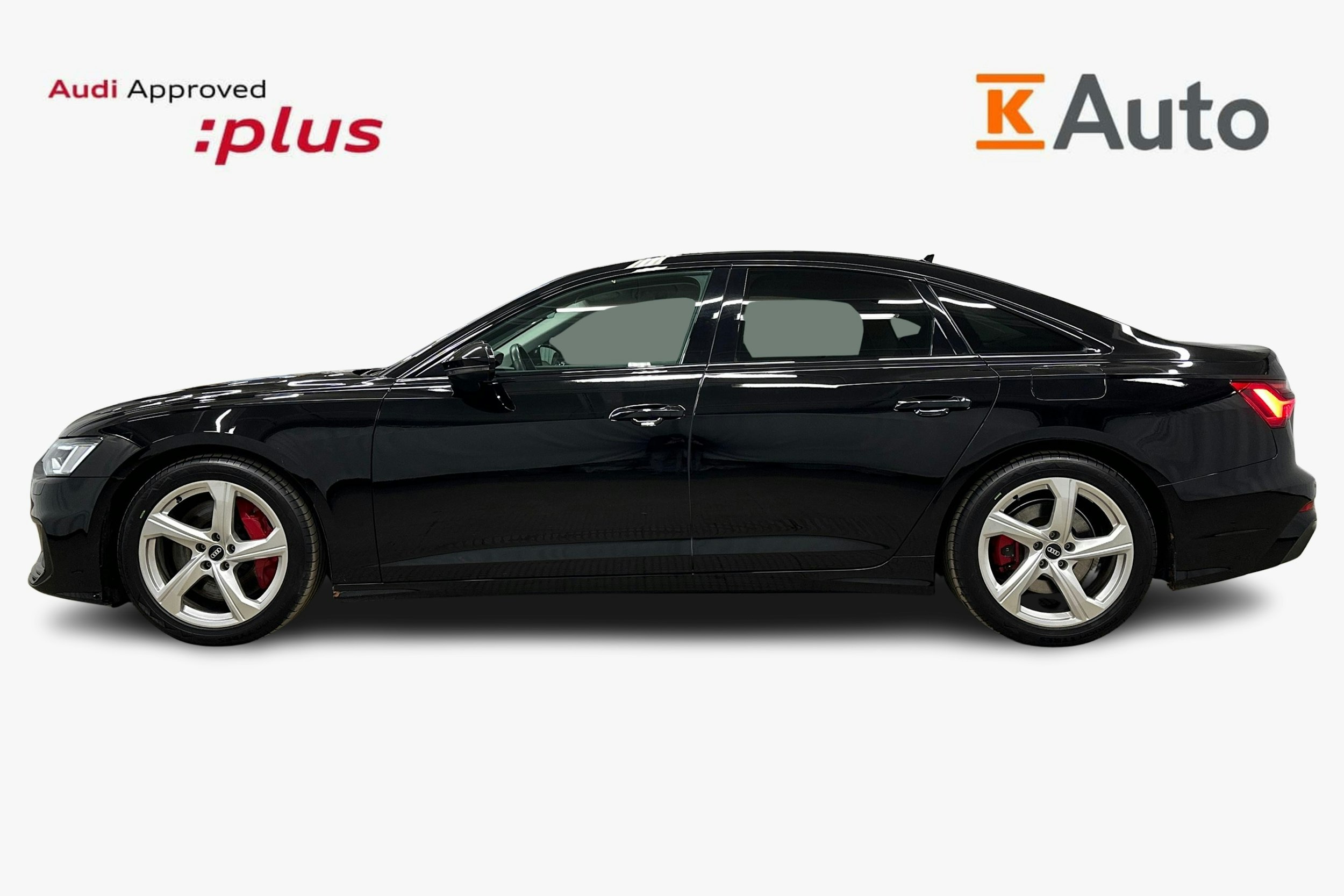 musta Audi A6 2022 kuva 6.