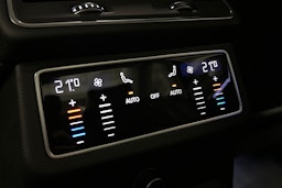 musta Audi A6 2022 kuva 15.