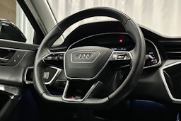 musta Audi A6 2022 kuva 17.