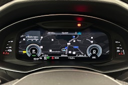 musta Audi A6 2022 kuva 21.