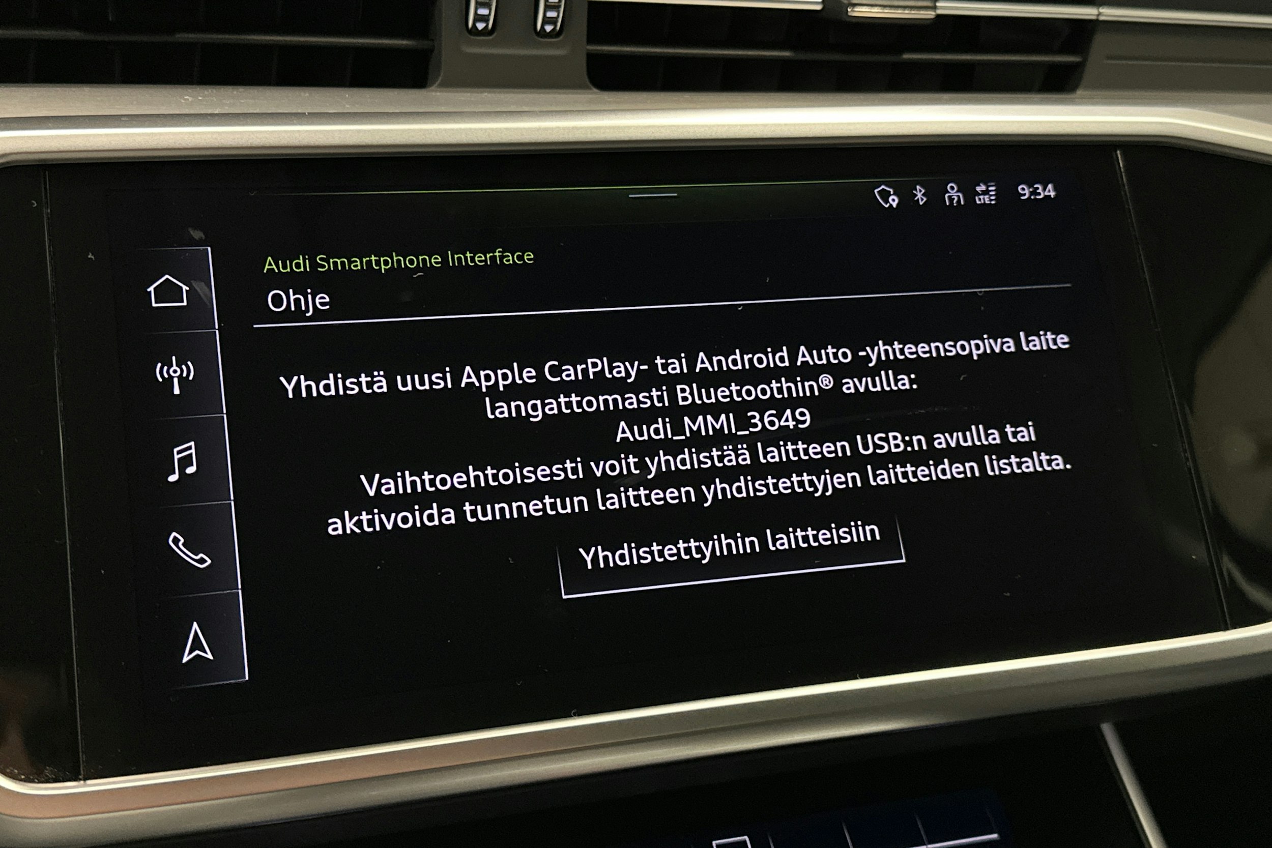 musta Audi A6 2022 kuva 23.