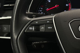 valkoinen Audi A6 2022 kuva 19.