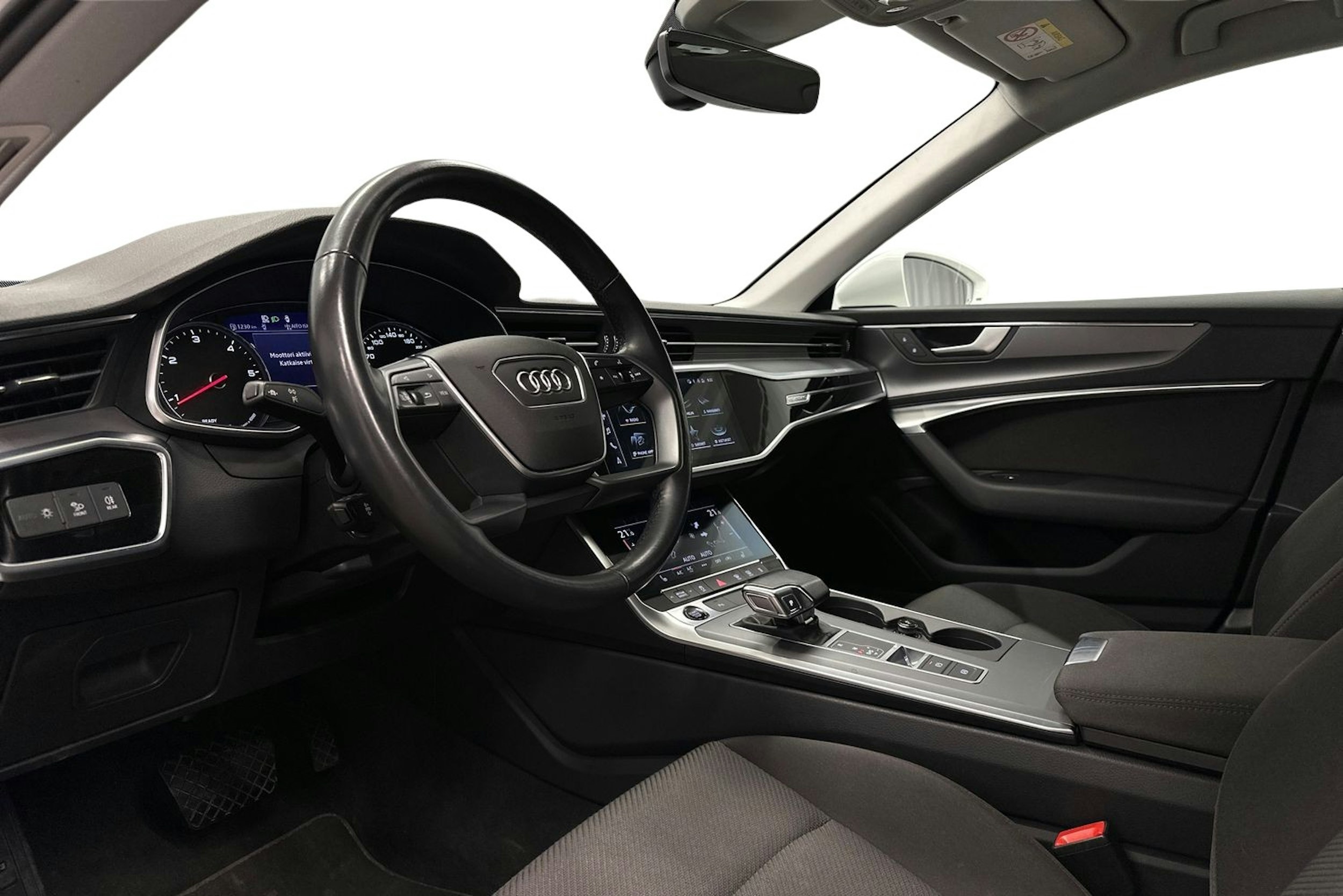 valkoinen Audi A6 2022 kuva 7.