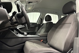 valkoinen Audi A6 2022 kuva 30.