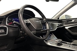 valkoinen Audi A6 2022 kuva 3.