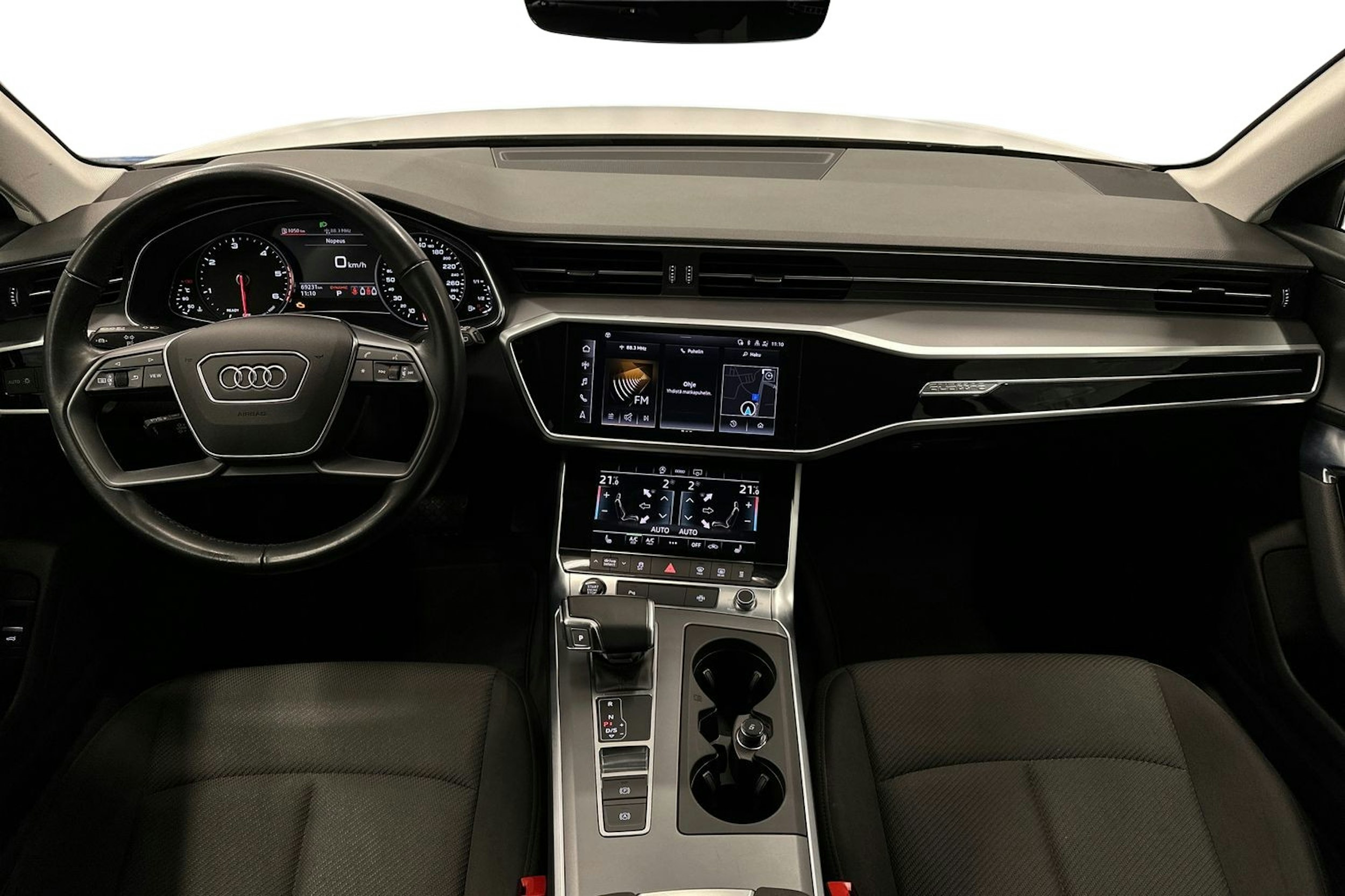 valkoinen Audi A6 2022 kuva 9.