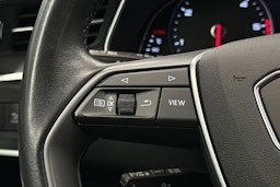 valkoinen Audi A6 2022 kuva 19.