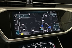 valkoinen Audi A6 2022 kuva 23.