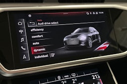 valkoinen Audi A6 2022 kuva 27.
