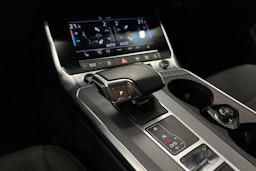 valkoinen Audi A6 2022 kuva 29.
