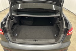 harmaa Audi A6 2022 kuva 25.